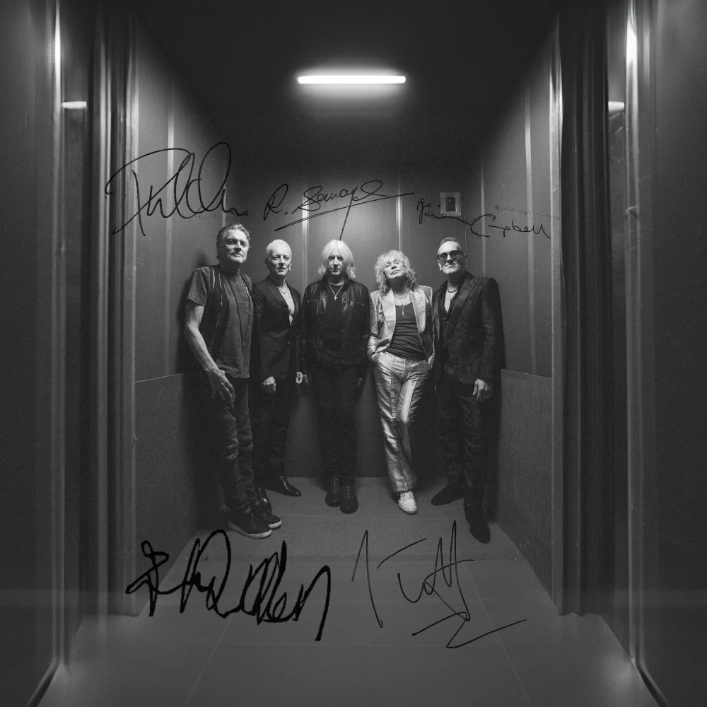 Greatest Hits - Image 3